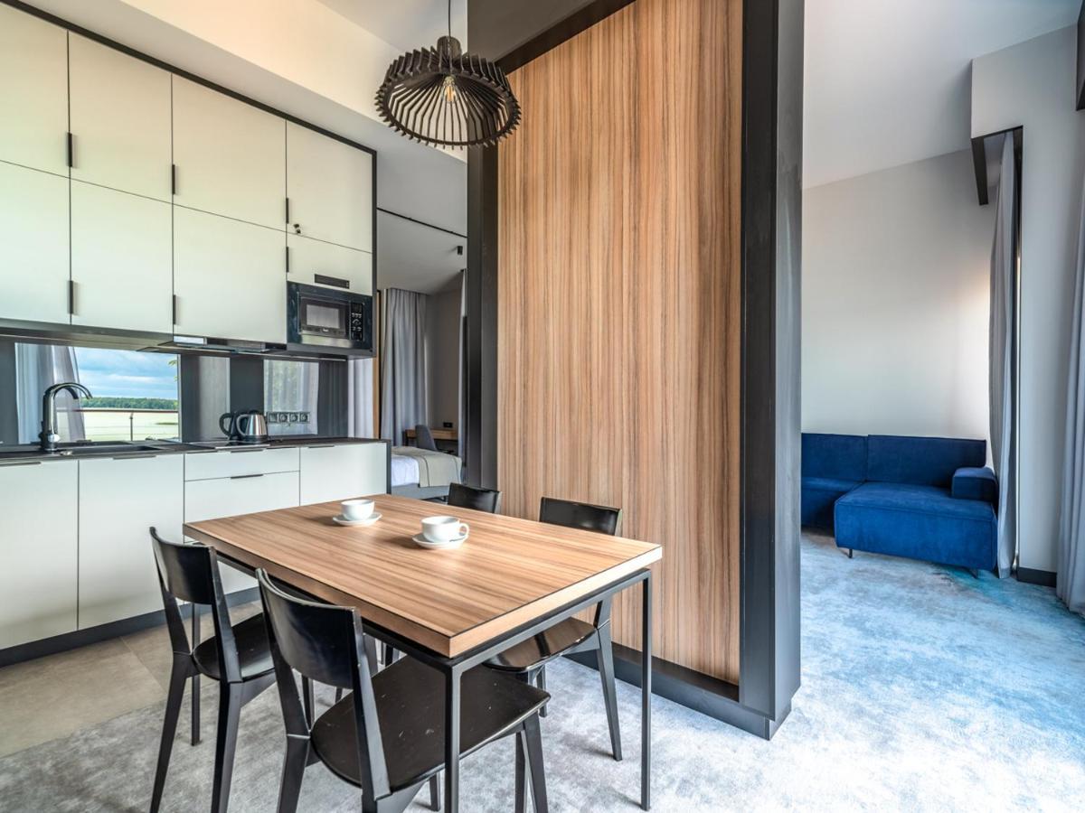 Marina Nawigator Aparthotel Mikołajki Buitenkant foto